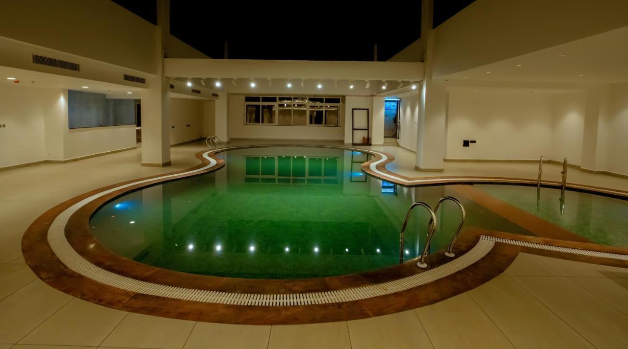 Beeza Clubhouse Hotel Kottayam Exterior photo